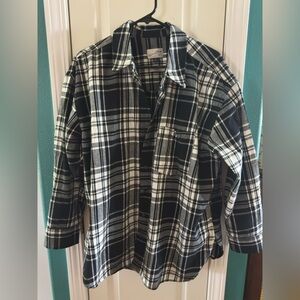 Universal Thread flannel Plaid Black and White Shirt